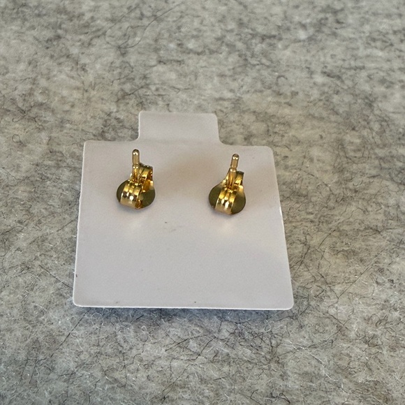 Gold Stainless Steel Mother-of-Pearl Clover Stud Earrings - Picture 3 of 3